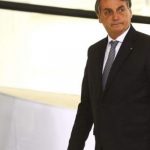 Rejeição a Bolsonaro na gestão da pandemia bate recorde e vai a 54%, aponta pesquisa