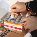 Bahia recebe novas doses de vacina contra Covid e já começa distribuição para interior