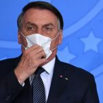 Bolsonaro entra com ação contra lockdown e toque de recolher em 3 estados