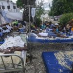 Ciclone tropical atinge o Haiti e dificulta busca por sobreviventes de terremoto devastador