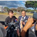Filho de Bolsonaro, Jair Renan depõe por cerca de 3 horas à PF em inquérito sobre tráfico de influência no governo