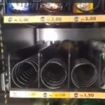 Rato é visto em máquina de lanches em estação de metrô de Salvador