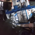 Embarcação que saiu do Galeão afunda no Rio Una com passageiros desembarcando