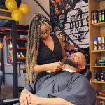 Duts Barber inaugura com conceito revolucionário de corte e barba, liderado por Thalita Ribeiro
