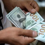 Dólar tem pequena alta após atentado contra Trump e fecha a R$ 5,44